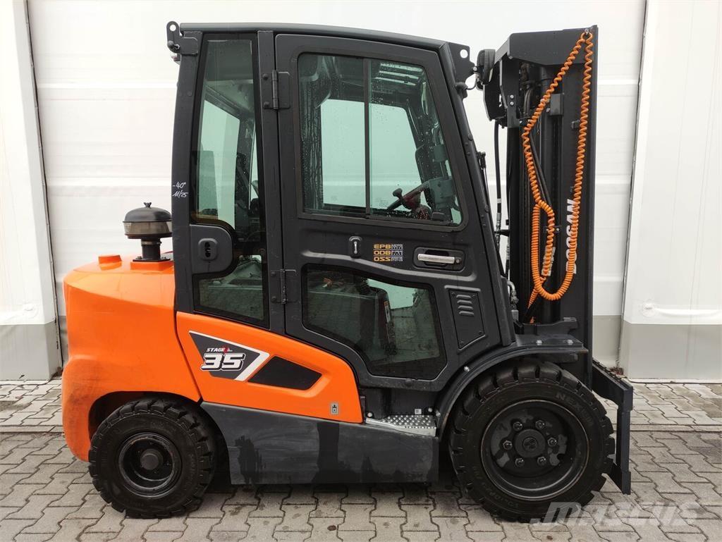 Doosan D35C-9 Wózki Diesla