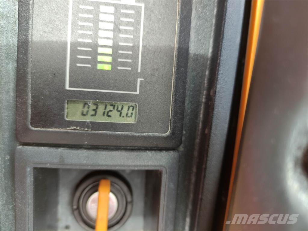 Jungheinrich EJE 120 Wózki widłowe unoszące