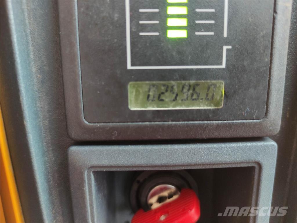 Jungheinrich EJE 120 Wózki widłowe unoszące