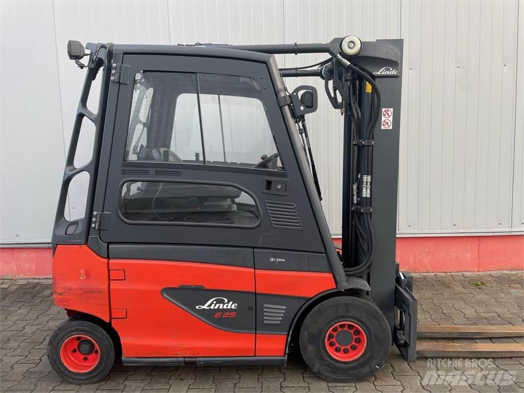 Linde E25-01-387 Wózki elektryczne