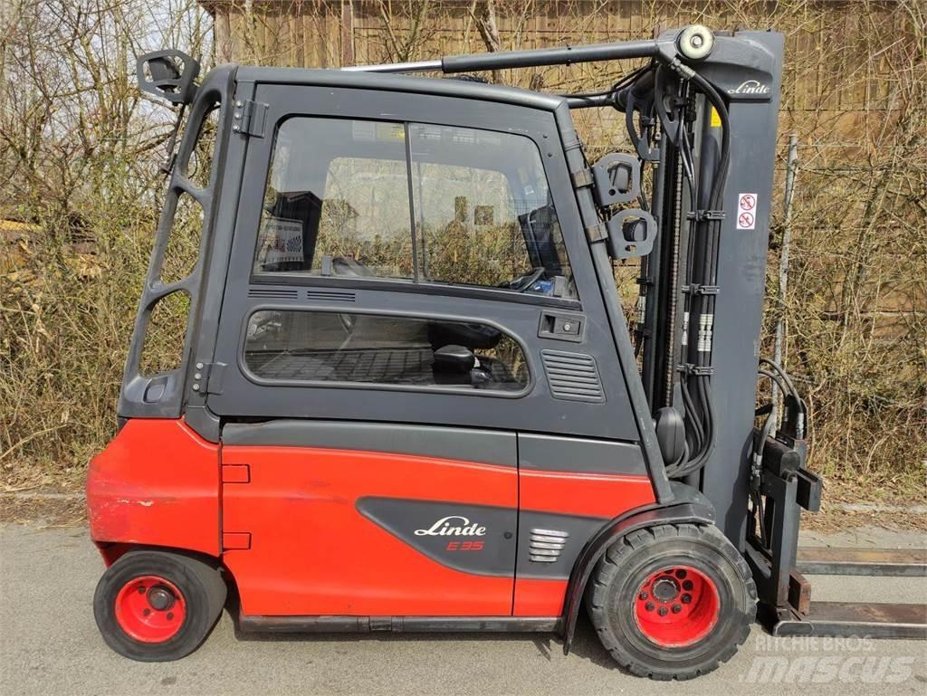 Linde E35L-01-387 Wózki elektryczne
