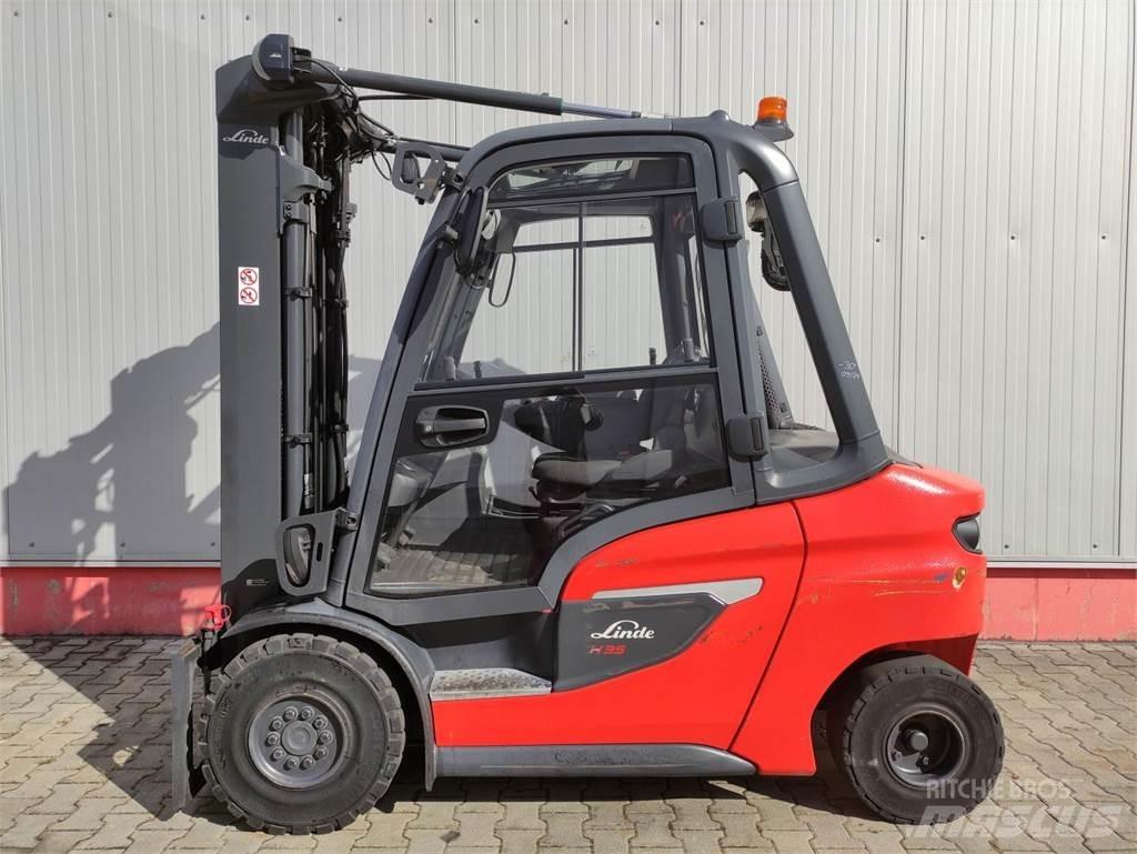 Linde H35-01-120 Wózki Diesla