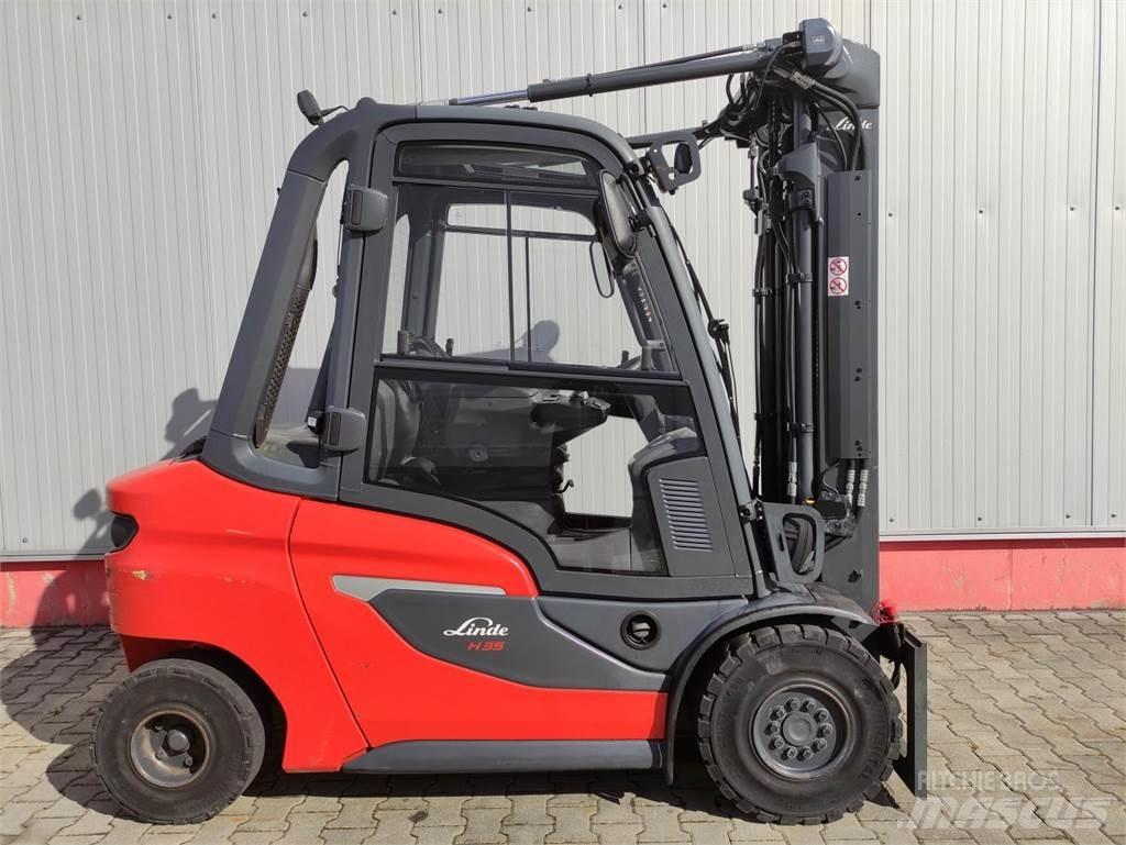 Linde H35-01-120 Wózki Diesla