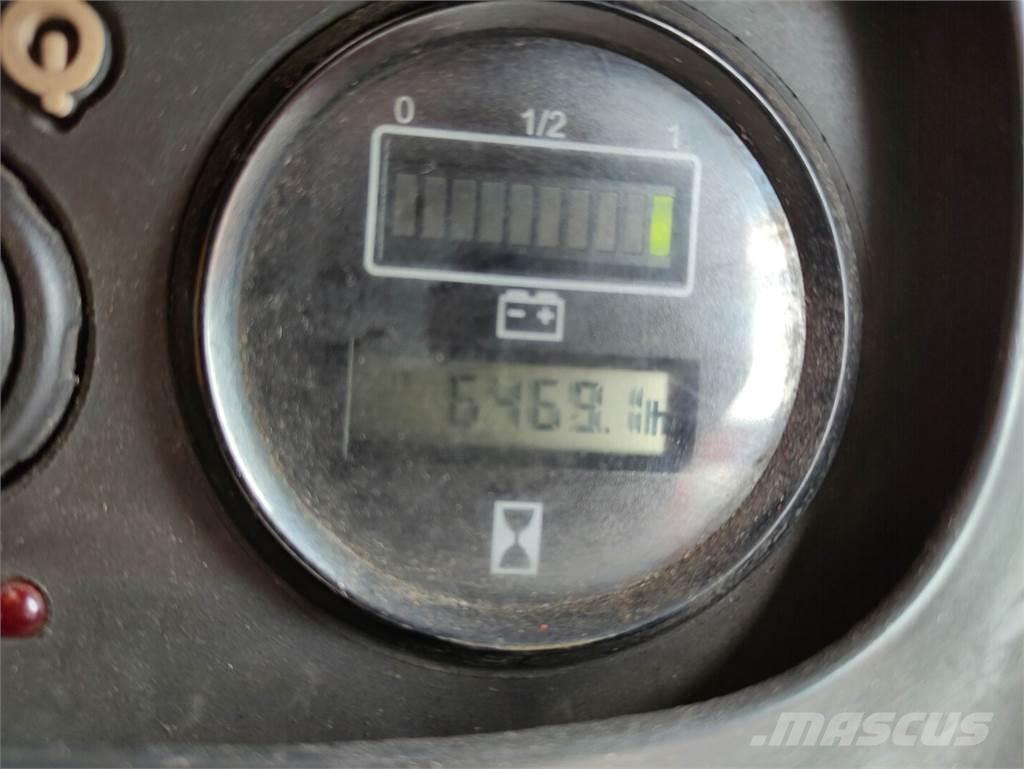 Linde L14-372 Wózki widłowe unoszące z dyszlem