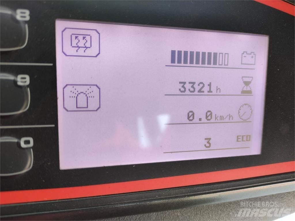 Linde P80 Wózki widłowe samochodowe ciągnące