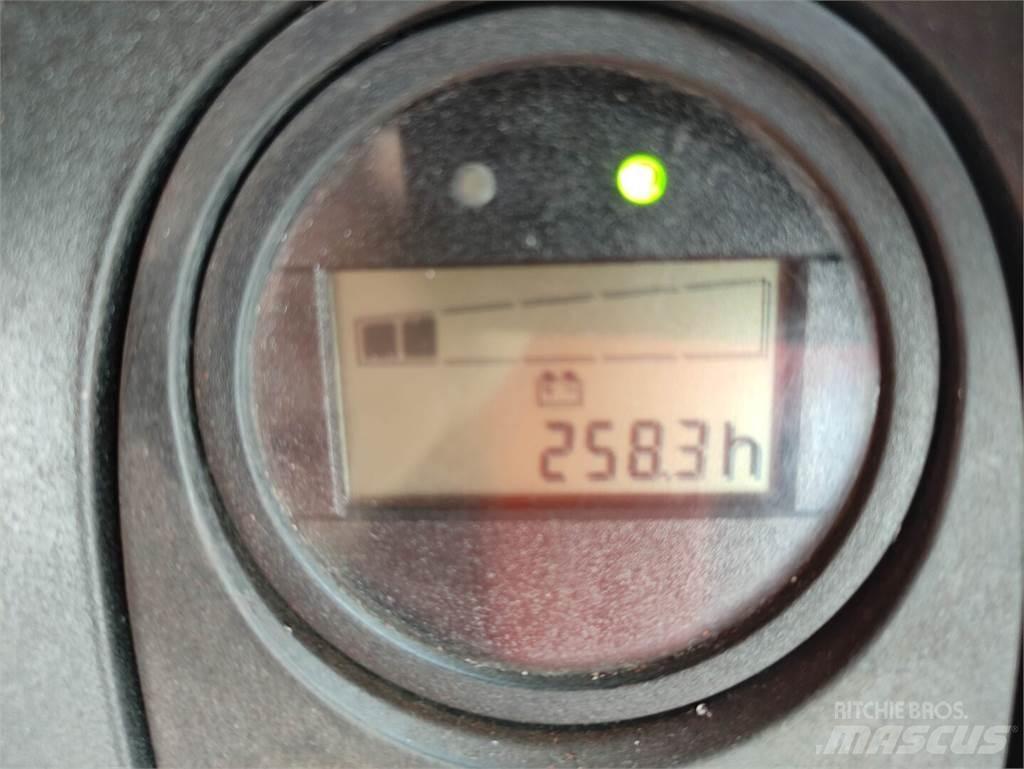 Linde T18-1152 (LACK NEU) Wózki widłowe unoszące