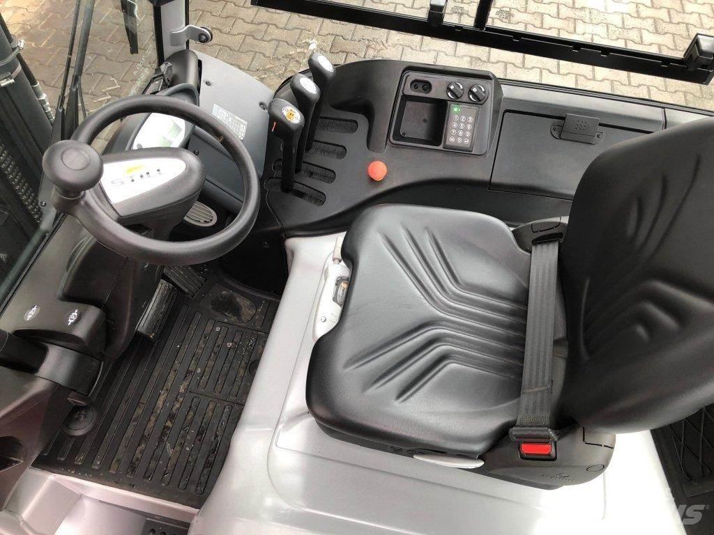 Still RX60-30 Wózki elektryczne