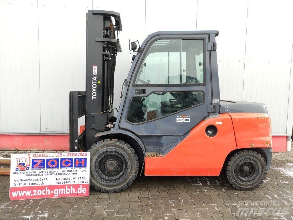 Toyota 40-8FD50N Wózki Diesla