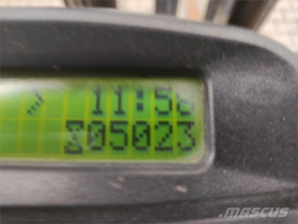 Yale GDP35VXE2445 Wózki Diesla