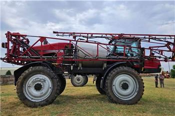 Case IH SPX3330 Sprayer