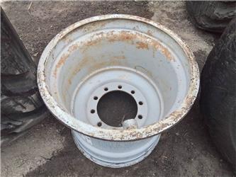 Valmet 890 24x26,5