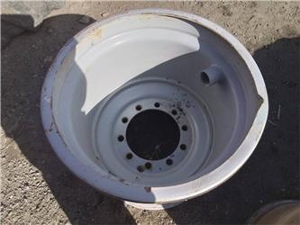 Valmet 890 24x26,5