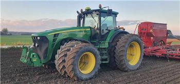 John Deere 8330 PowerShift