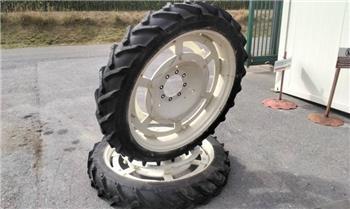 Dunlop 9.5R44