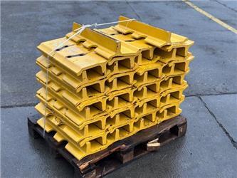 Komatsu D 155 TRACK PLATE