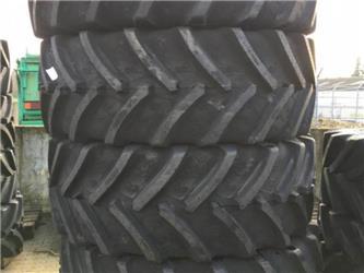 BKT 710/70 R 42