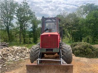 Valmet 840.2