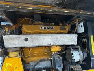 Caterpillar 3208 ENGINE USED