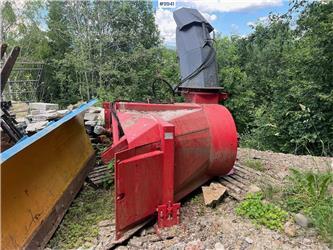 Nokka 311 snow blower