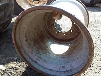 Valmet 820 24x22,5