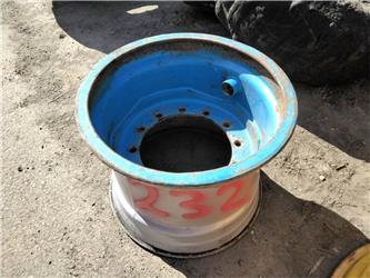 Valmet 860 svart 20x26,5