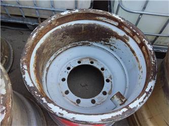 Valmet 890 20x26,5