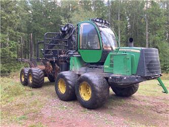 John Deere 1110 E