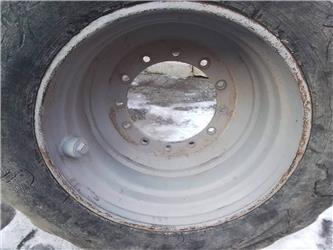 Valmet 901.2 20x30,5
