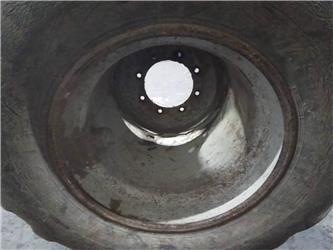 Valmet 820 24x22,5