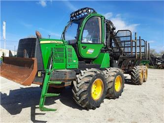 John Deere 1110E