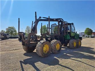 John Deere 1110E