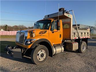 International 7600 SFA