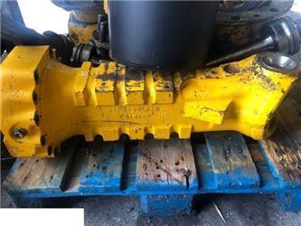 Matbro TS 280 - Obudowa Mostu