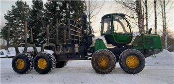 John Deere 1110E