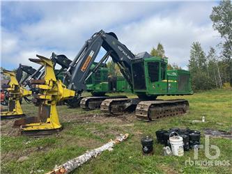 John Deere 903M
