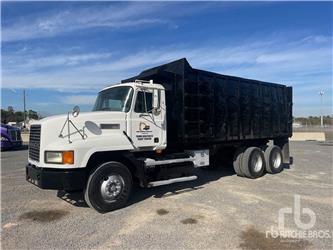 Mack CH612
