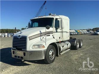 Mack CX613 VISION