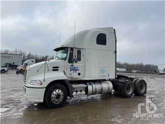 Mack CXU613