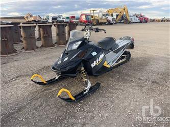 Ski-doo SUMMIT 800