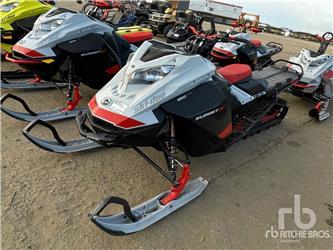 Ski-doo SUMMIT X