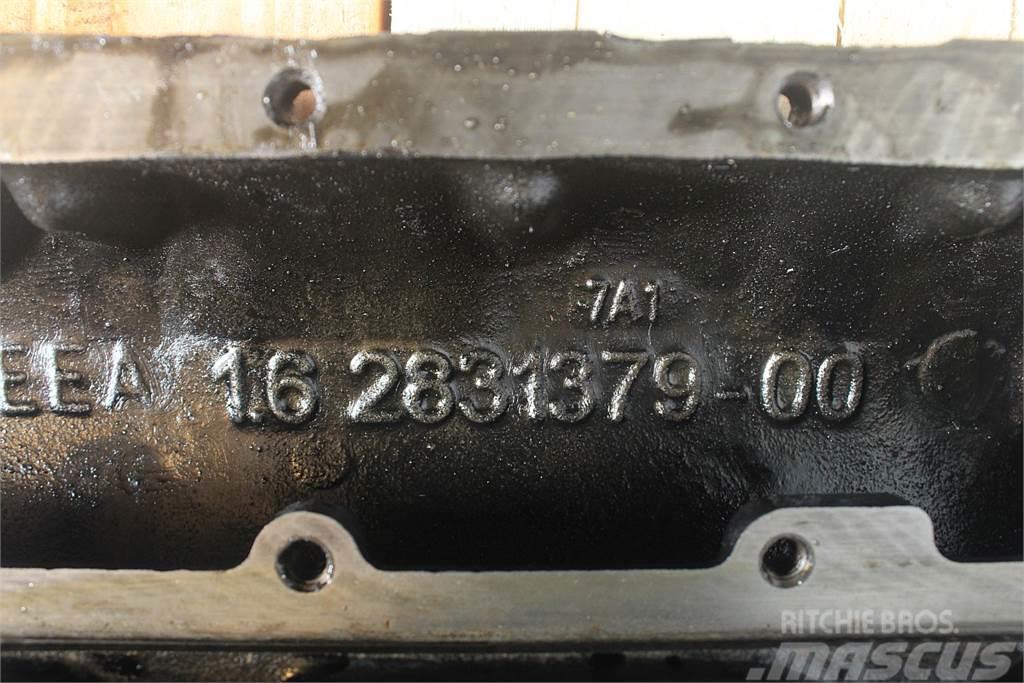 Case IH MXU135 Cylinder Head Silniki