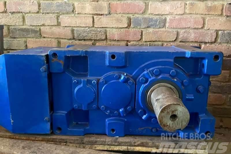  Industrial Gearbox Ratio 28 to 1 Inne