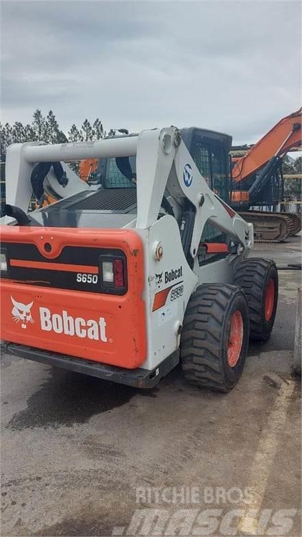 Bobcat S650 Ładowarki burtowe
