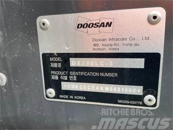Doosan DX300 LC-5 Koparki gąsienicowe