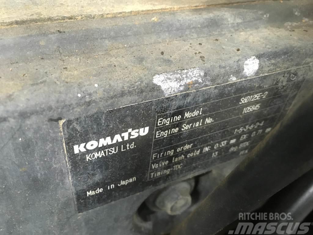 Komatsu S6D125E-2 FOR PARTS Silniki