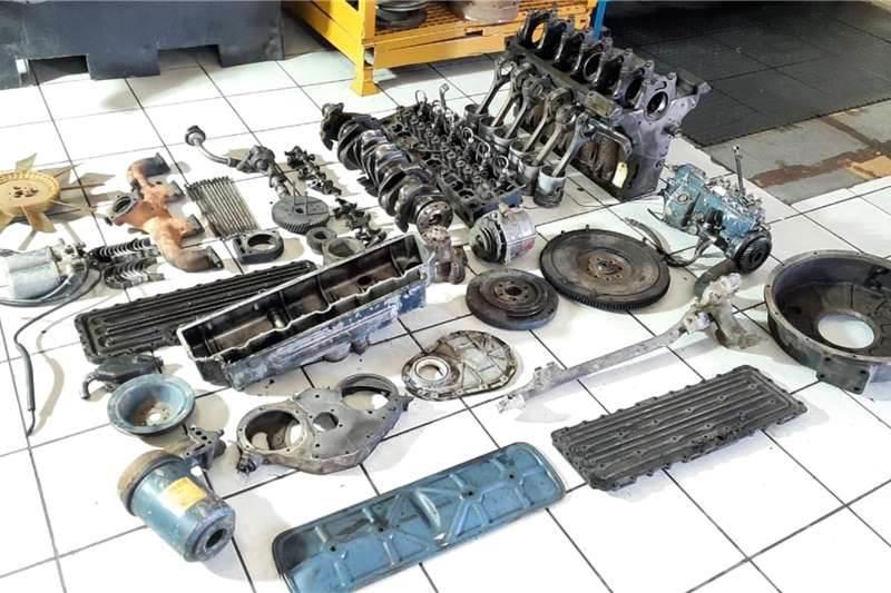  ADE 352 Stripped Complete Engine Inne