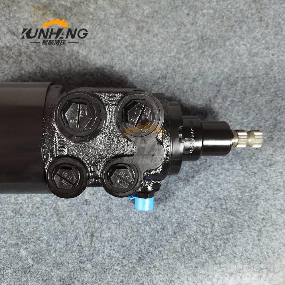 Komatsu 561-40-83300  steering valve HD785 steering valve Hydraulika