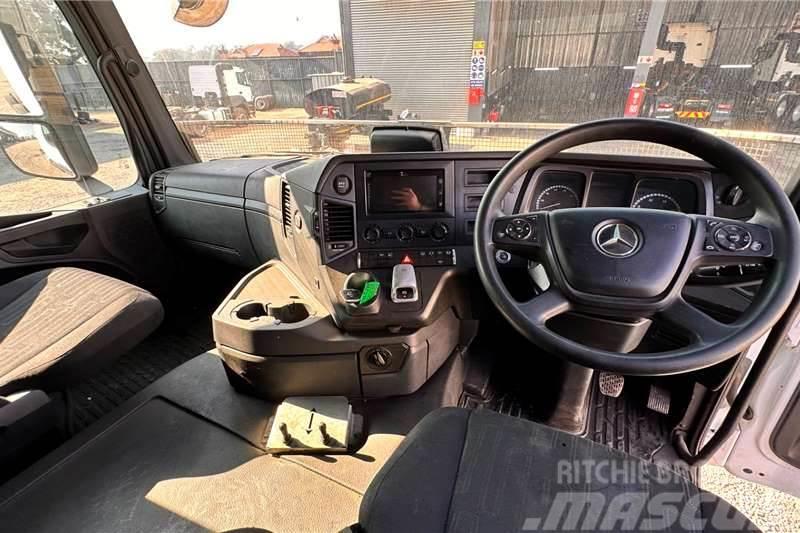 Mercedes-Benz Actros 3345 6x4 T/T Inne