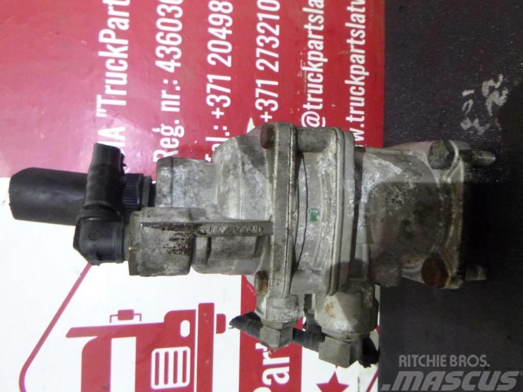 Mercedes-Benz TGX Brake valve 4613192720 Hamulce