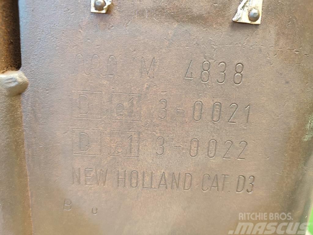 New Holland Hitch console M 4838 New Holland M 135 Rama i zawieszenie